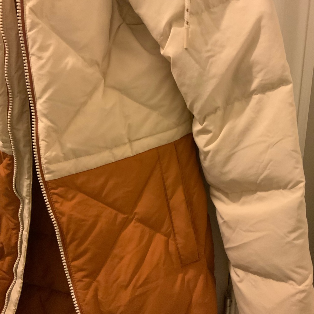 Winter coat - Picture 3 of 9